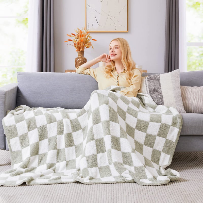 WRENSONGE Checkered Throw Blanket, Sage Green Soft Cozy Fluffy Hand Made Throw Blankets for Couch, Sofa, Chair, Bed, Camping, Picnic, Travel Lightweight Bed Blankets for Women Mothers Birthday Gifts - Image 3
