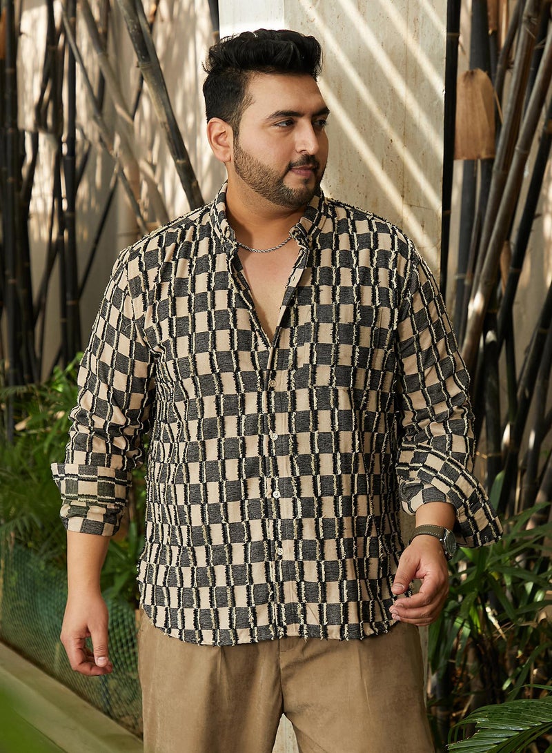 Instafab Plus Men's Charcoal Black & Off-White Block-Edge Shirt For Casual Wear | Spread Collar | Long Cuffed Sleeves | Button Closure | Plus Size Shirt Crafted With Comfort Fit For Everyday Wear - Image 2