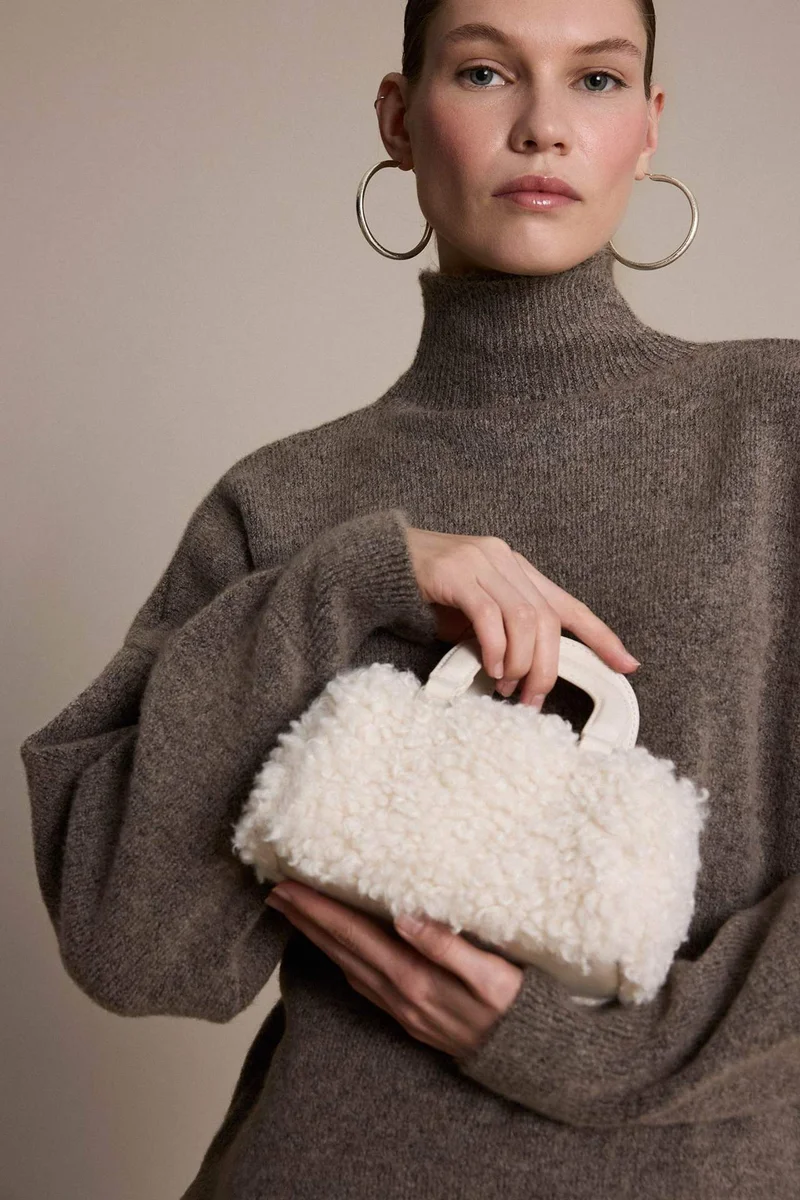 ديفاكتو Crossbody Bag