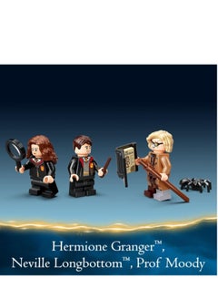 XiuWoo Harry Potter Hogwarts Moment: Defence Class Building Kit; Collectible Classroom Playset   (257 Pieces)  - Image 4