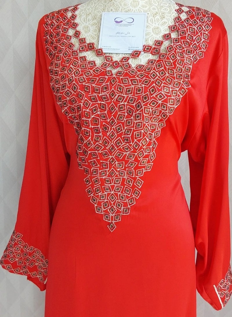 ALREESH ALBANAFSAJI DRESS RED