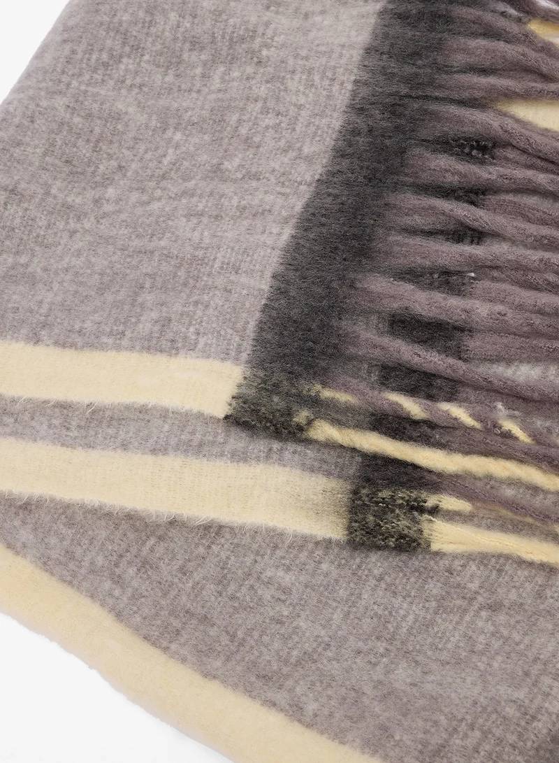 ايلا Soft Fluffy Tassel Scarf