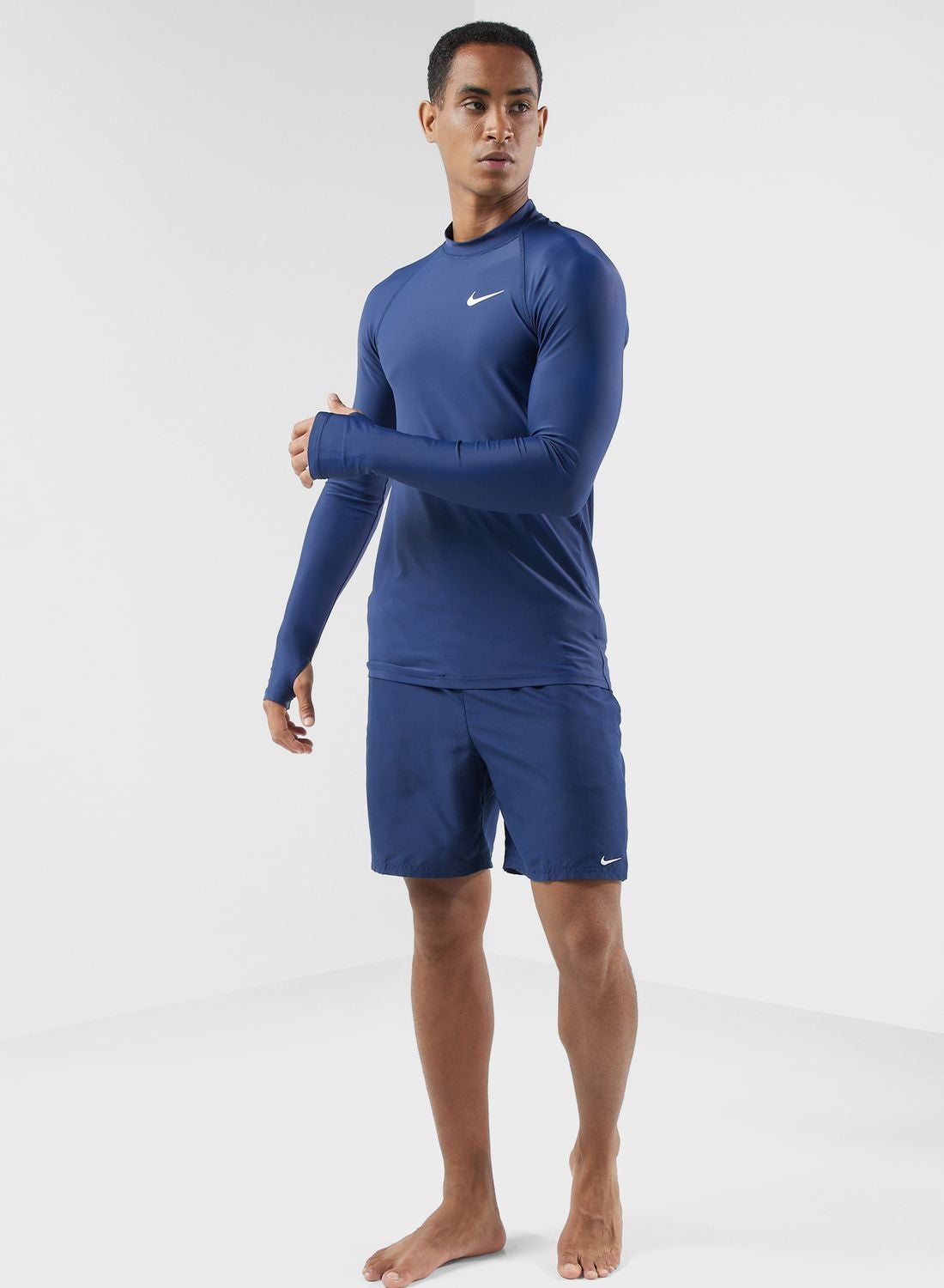 nike rash guard shirt