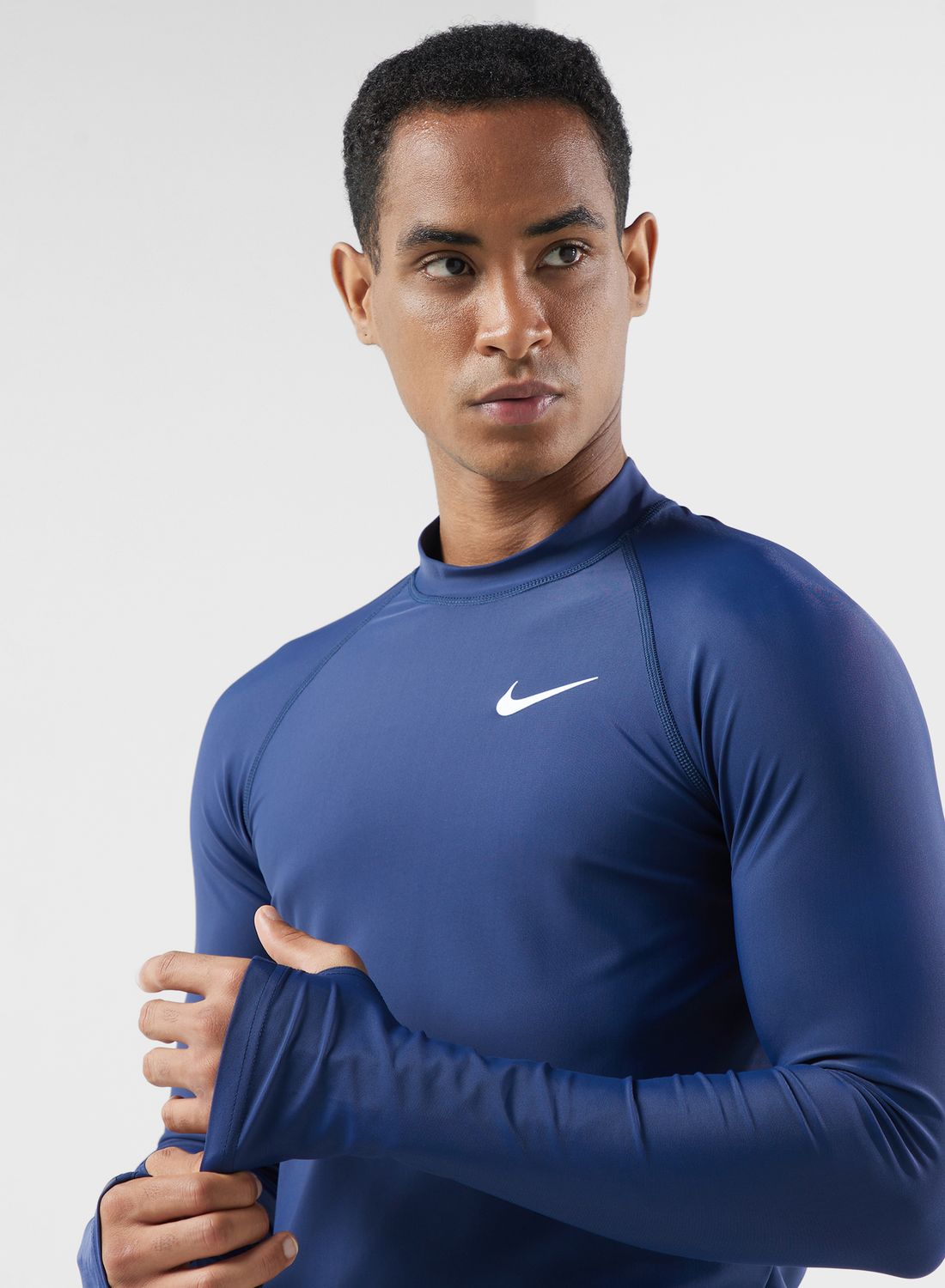 nike rash guard shirt