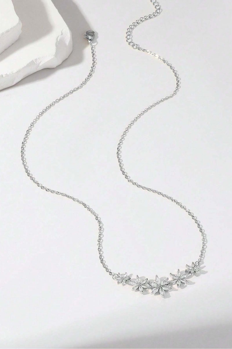 Elegant Women Crystal Floral Necklace – Silver-Tone Chain with Sparkling Details for Women  - Image 2
