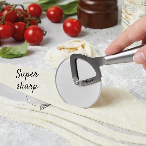 Boska Stainless Steel Pizza Cutter - Copenhagen Multifunctional Pizza Wheel Cutter - Handheld Food Slicer - Silver Non-Stick Adjustable Roller - Dishwasher Safe - For Kitchen Cooking - Image 2