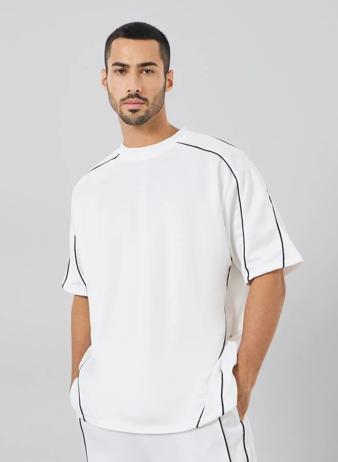 Styli Men White Oversized Piping Detail T-Shirt and Pants Co-Ords