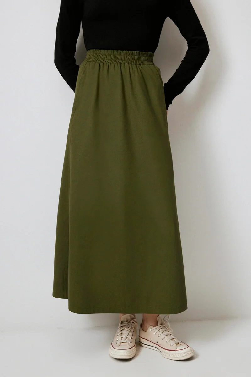 Touche Elastic Waist Gabardine Skirt