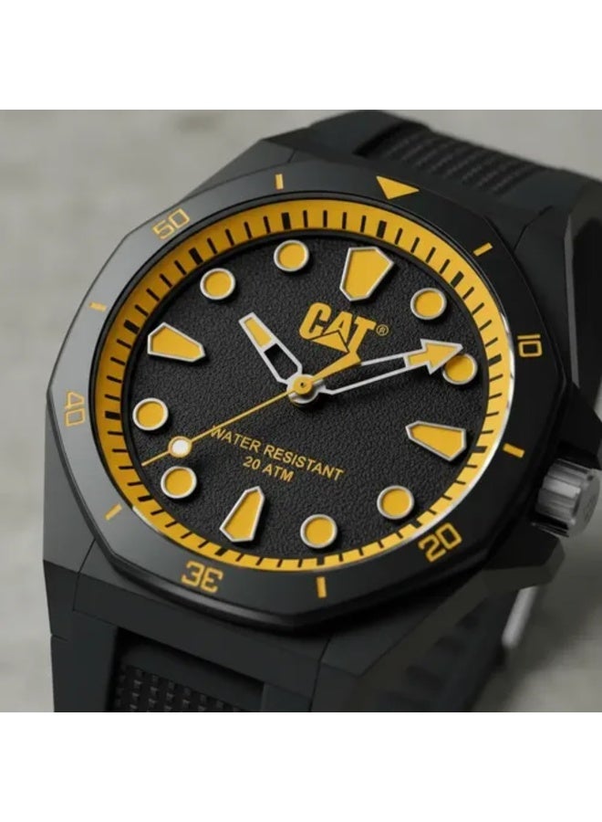 كاتربلر ساعة رجالية CAT Caterpillar Octa Shield 3HD، 43 مم، أسود بالكامل، مقاومة للماء 200 متر - Image 4