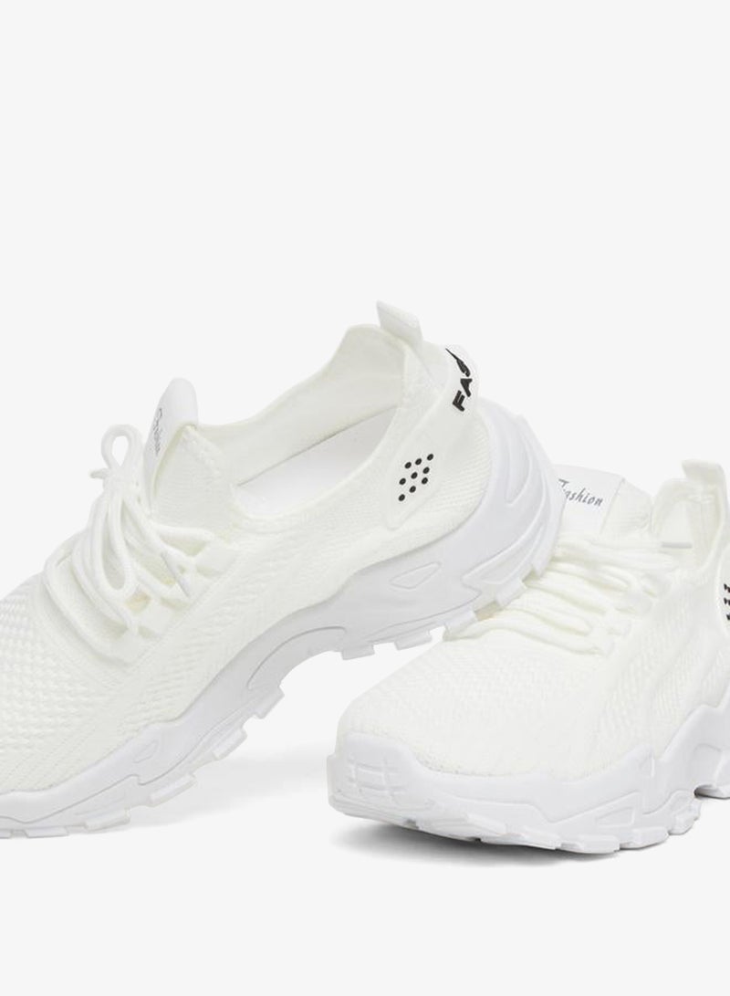 ستايلي اكتيف سنيكرز أبيض بنعل سميك ورباط بتفاصيل دانتيل - Image 3