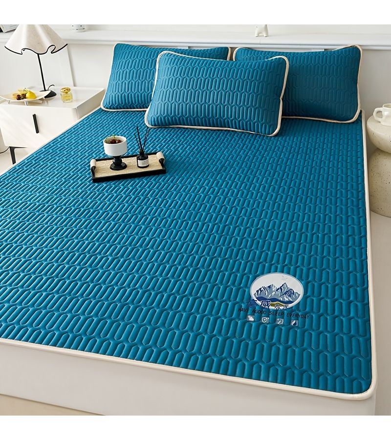 1 Piece Grey Latex Cooling Mat 39.37 by 78.74 Inches Ice Silky Fiber Fabric Summer Cooling Pad Soft Comfortable Skin Friendly Breathable Waffle Weave Long Lasting Cooling Mat for Wilderness Camping And Outdoor - Image 2