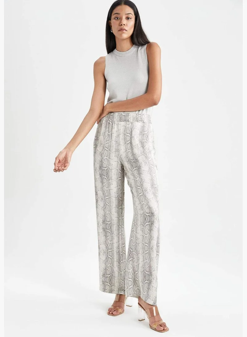 DeFacto Woman Wide Leg Woven Trousers