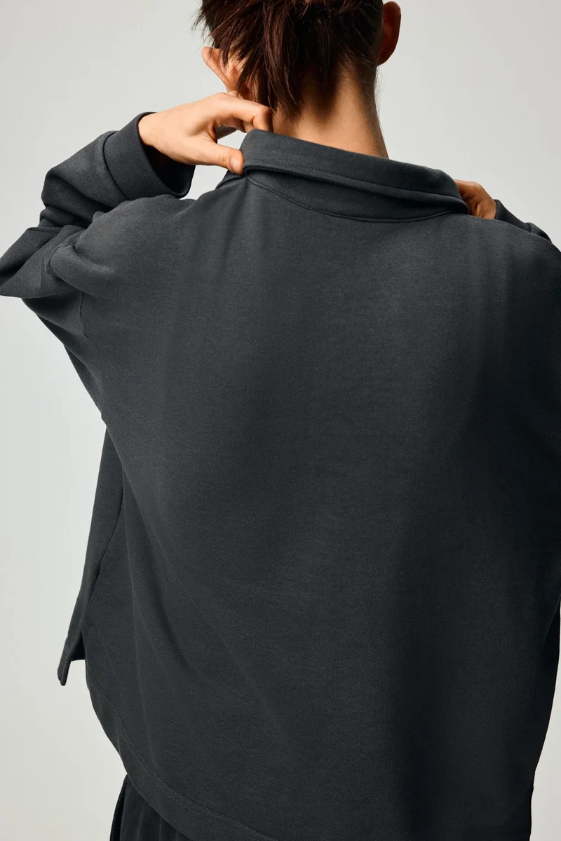 H&M Collared sweatshirt