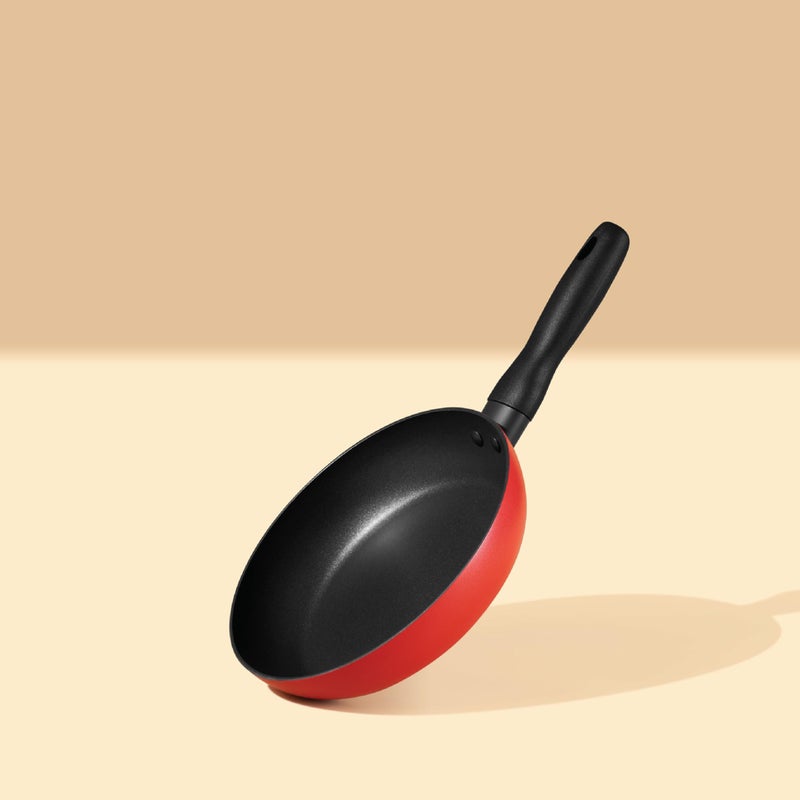 Meyer Bauhaus Aluminium Non Stick Frypan | Frying Pan | Omlette pan | Fry pan with Stick Handle | Egg Pan | Gas and Induction Compatible, 20cm, Red - Image 2