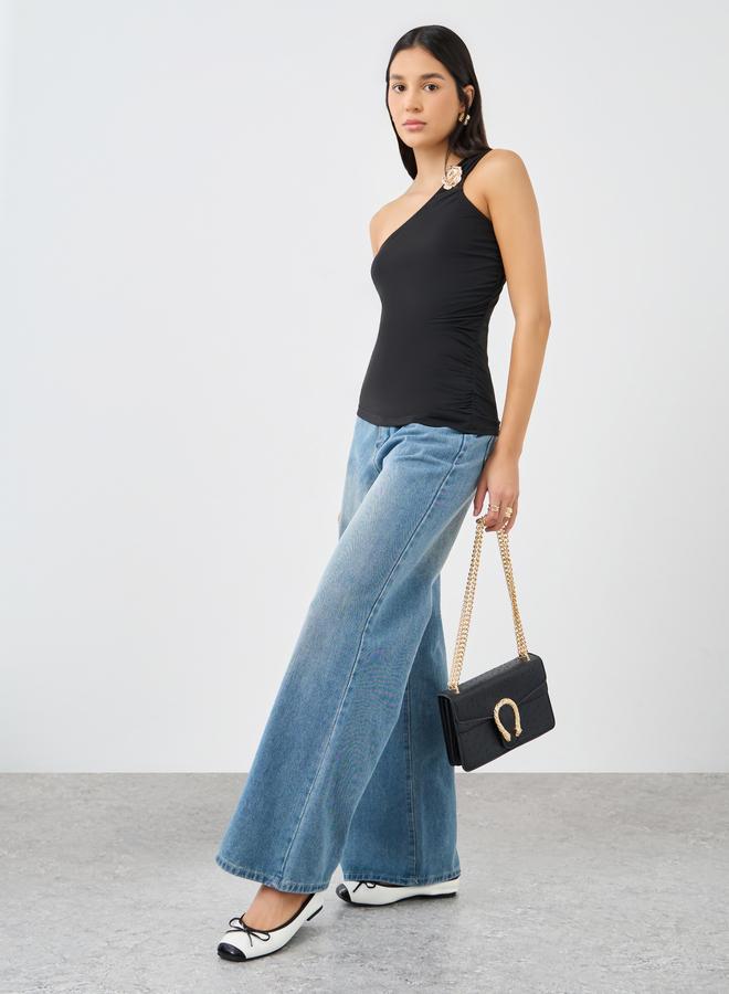 Styli Brooch Decor One Shoulder Fitted Top - Image 2