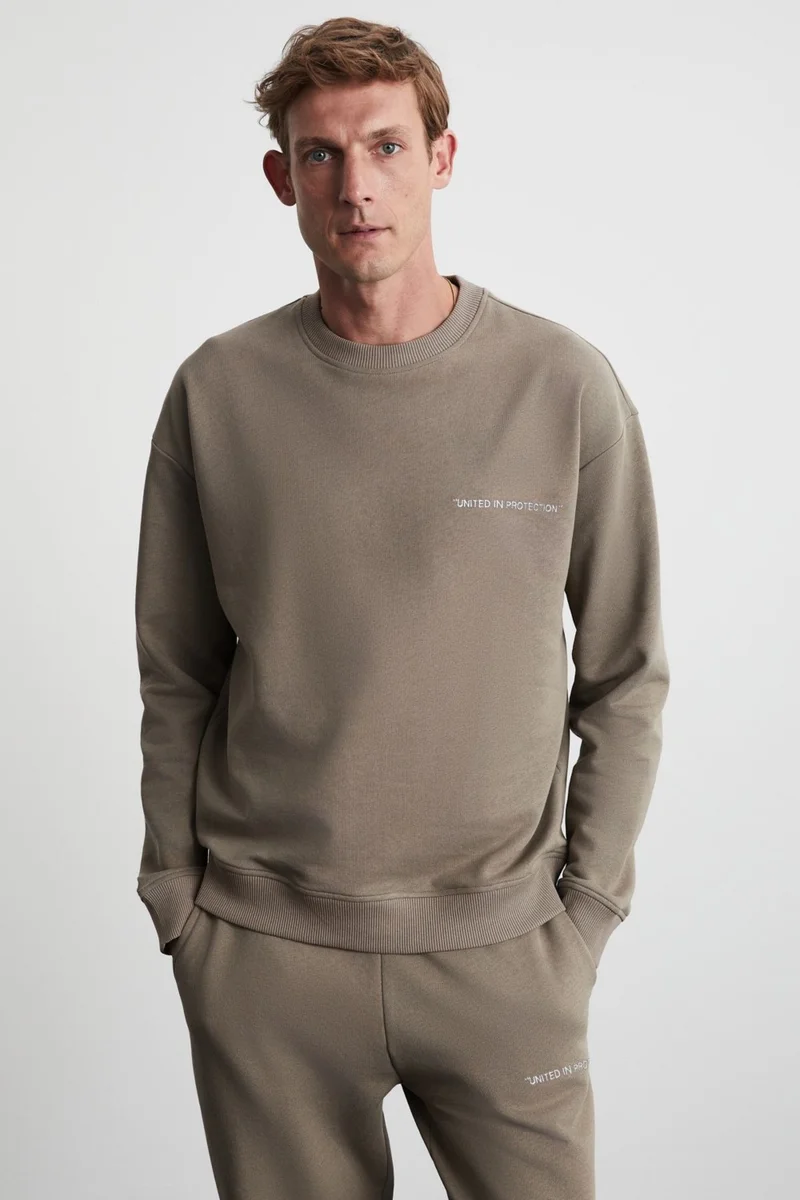 GRIMELANGE Marshall Men's Cotton Fleece Embroidered Relaxed Mink Tracksuit