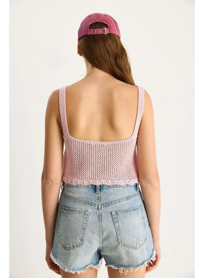 Ginger Strappy V Neck Crochet Top