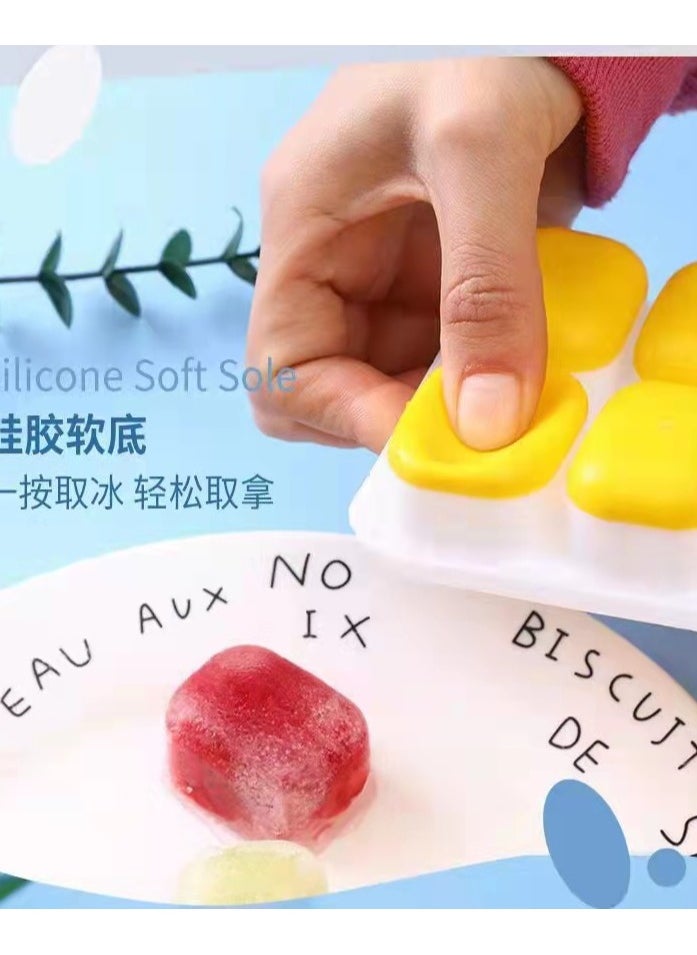 SARAOONT - 3 Piece Multi Grid Ice Cube Tray With Lid - Image 1