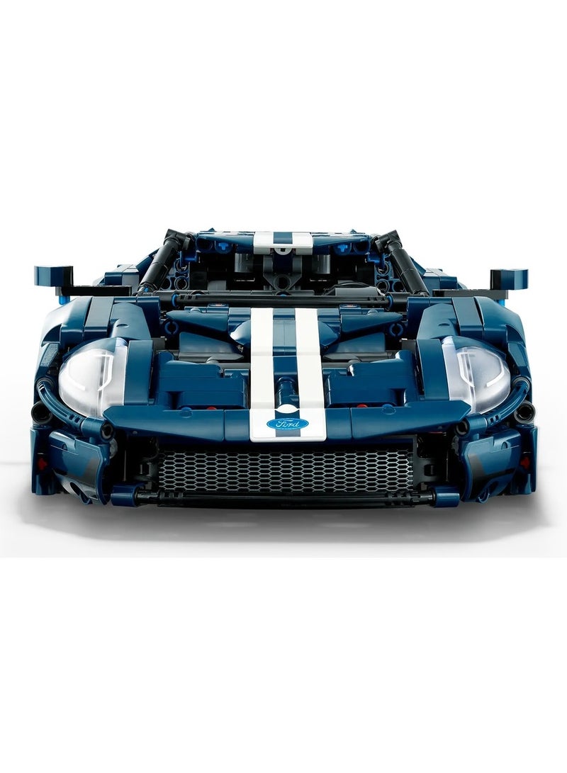 LEGO - 2022 Ford GT 1468 Pieces - 42154 - Image 3