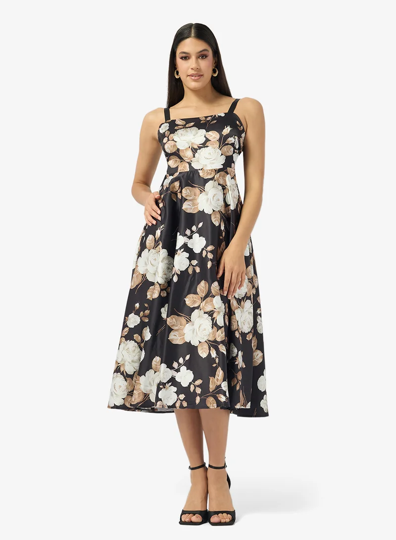 ايلا فستان صيفي بطبعة زهور