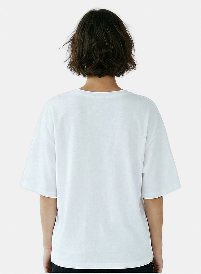 RAVIN Women Essential White Oversized Crew Neck T-Shirt - Image 2