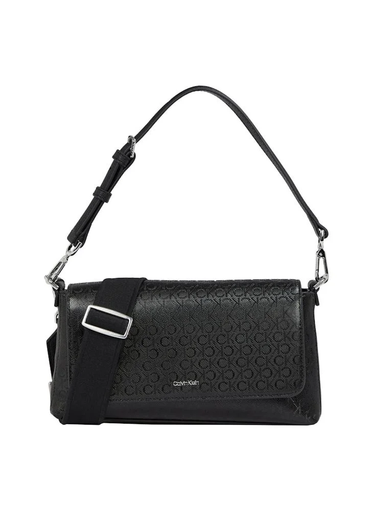 كالفن كلاين Must Convertible Crossbody