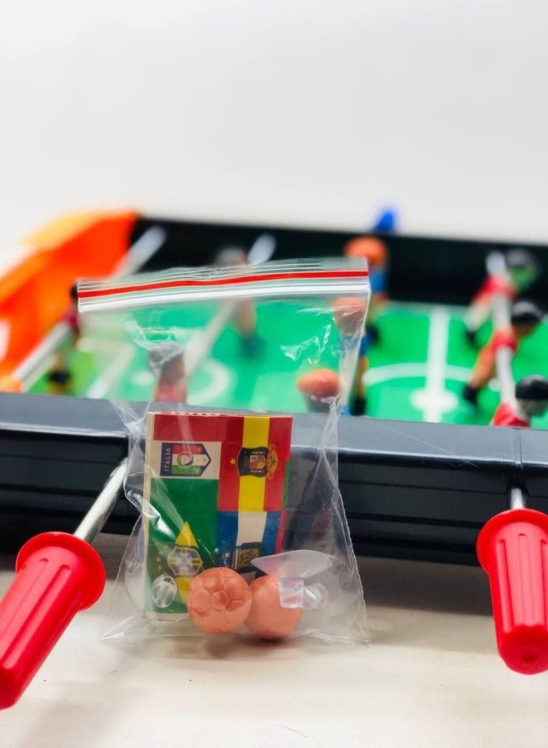 لعبة كرة قدم طاولة للأطفال – ملعب صغير بعصي تحكم ولاعبين مجسّمين، تشمل كرتين، مناسبة لعمر ٥ سنوات فأكثر - Image 4