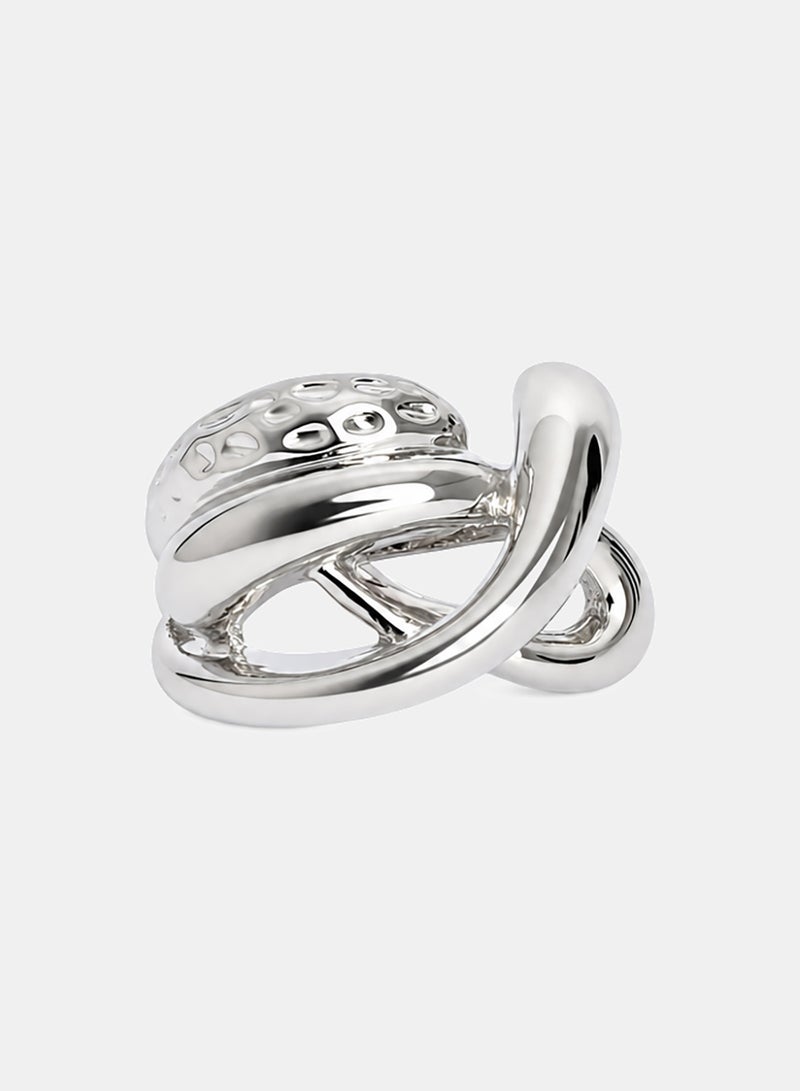 Akher el Ankoud A Silver Ring With A Wide Cross Design - Image 3