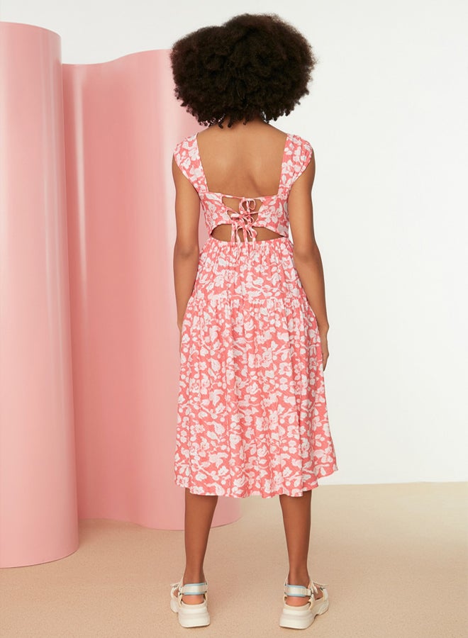 trendyol Red Skater/Belt Opening Back Detail Floral Print Midi Woven Dress - Image 5