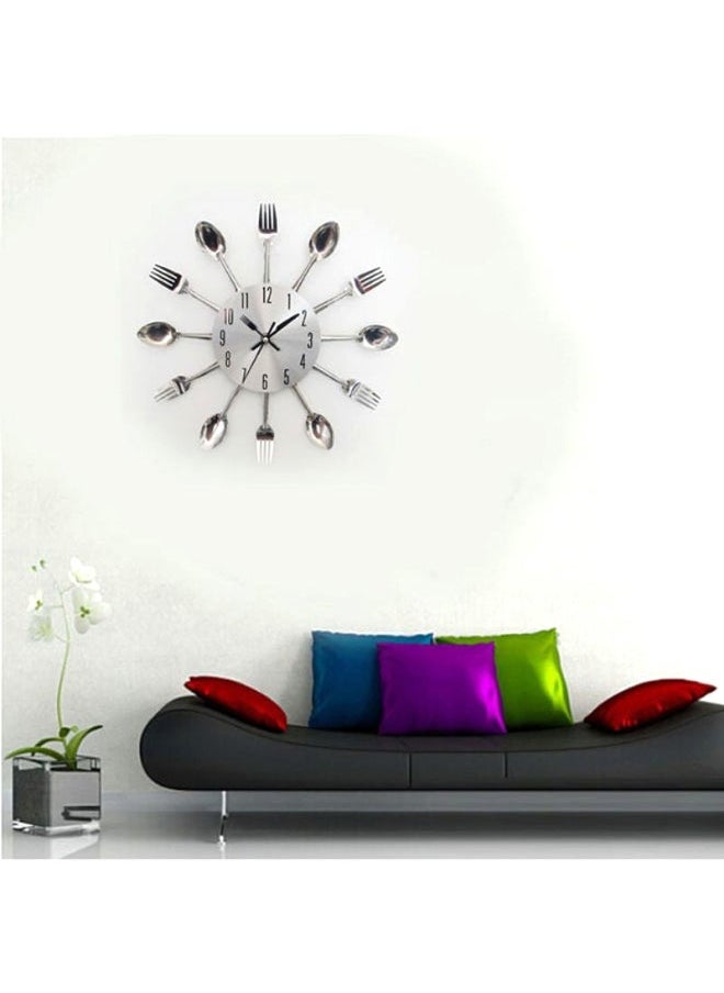NIBEMINENT - Cutlery Pattern Analog Wall Clock Silver 32 x 32cm - Image 1