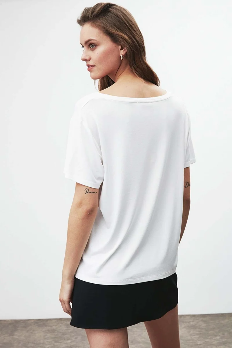 GRIMELANGE Violet Women's V-Neck 100% Cotton Basic White T-Shirt
