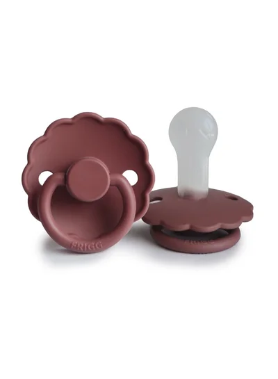 FRIGG Daisy Silicone Baby Pacifier 6-18M 1-Pack Woodchuck - Size 2