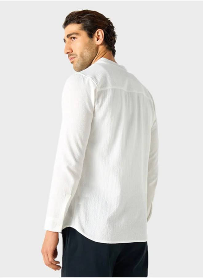 ايكونيك Textured Button Down Shirt