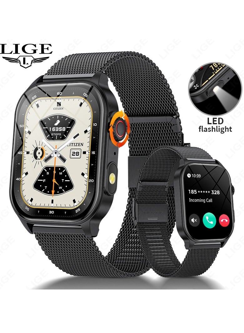 لييج ساعة ذكية للرجال مع مصباح يدوي LED 2.01 بوصة شاشة كبيرة عالية الدقة بطارية كبيرة مناسبة للأنشطة الخارجية / الرياضة / التمرين مكالمة بلوتوث صوت الذكاء الاصطناعي مقاوم للماء حزام شبكي وسيليكون أسود - Image 1