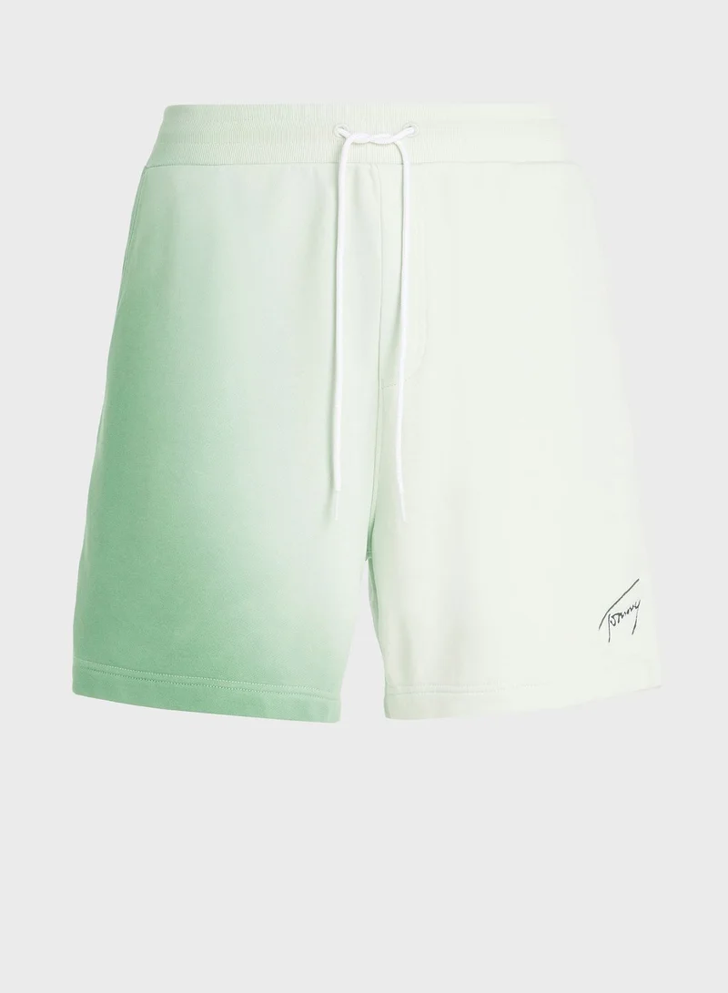 TOMMY JEANS Essential Gradient Signt Sport Shorts