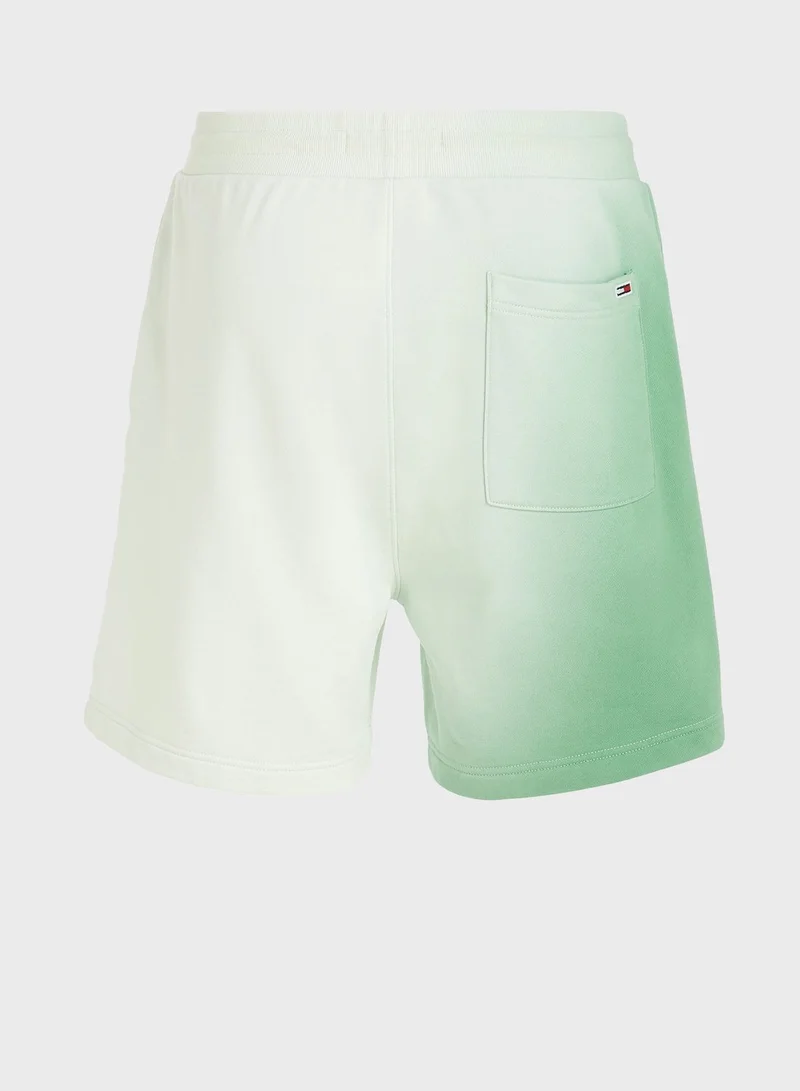 TOMMY JEANS Essential Gradient Signt Sport Shorts