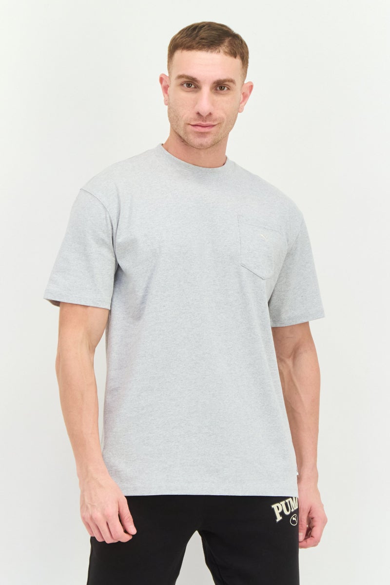 PUMA تي شيرت بولو قصير الأكمام للرجال من بومة x سلكت، رمادي فاتح - Image 1