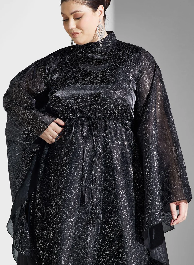 Khizana Plus size shimmer tie detail closed abaya with sheila
