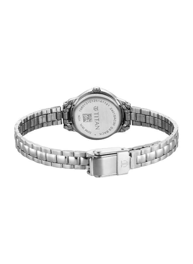 تيتان Women Analog Display Watch With Silver Stainless Steel Strap - 2401SM04