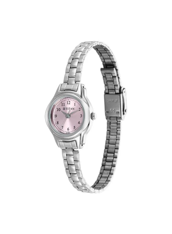 تيتان Women Analog Display Watch With Silver Stainless Steel Strap - 2401SM04