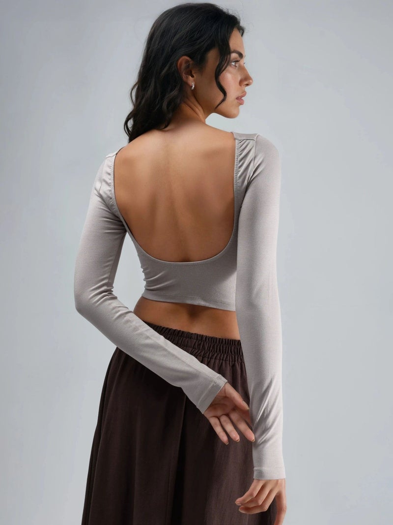 BUSEM Slim Fit Cropped Blouse with Back Cut-Out - Image 4
