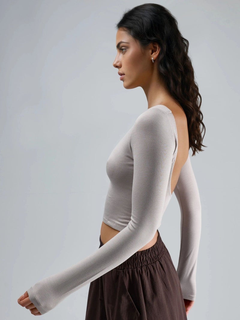 BUSEM Slim Fit Cropped Blouse with Back Cut-Out - Image 3