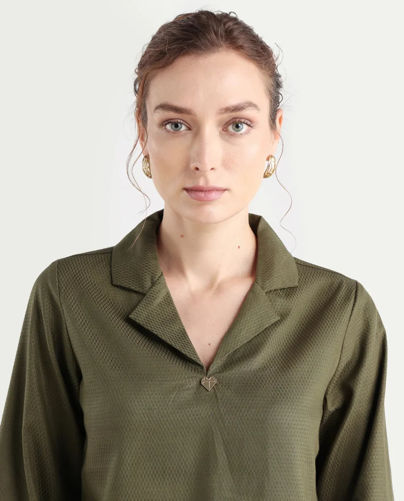 Rareism Women's Cropped Bishop Sleeve Top