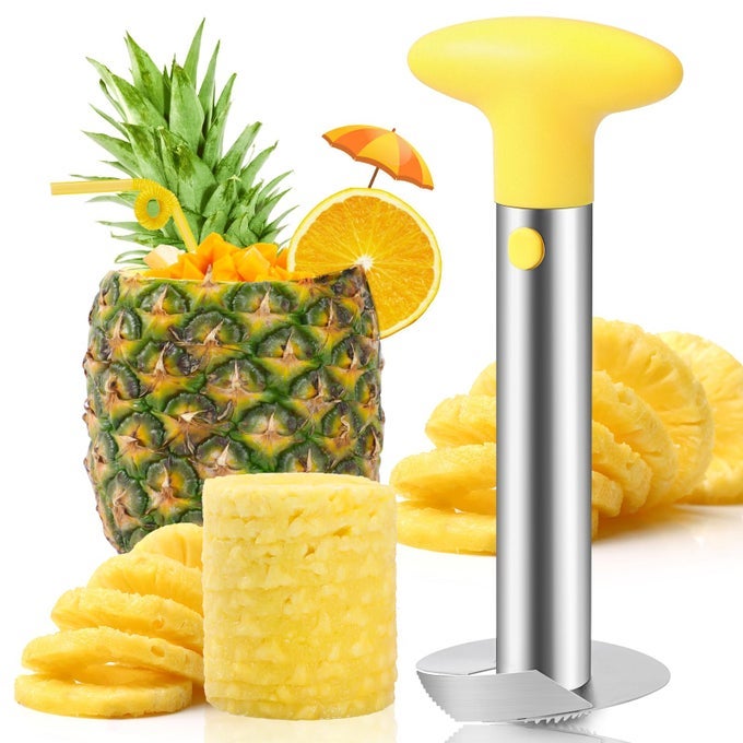 PREMIUM PINEAPPLE CORER AND SLICER TOOL SHARP PINEAPPLE CUTTER WITH SERRATED TIPS EASY TO USE AND CLEAN STAINLESS STEEL CORE REMOVER FOR PINEAPPLE CORE FRUITS WITH EASEYELLOW