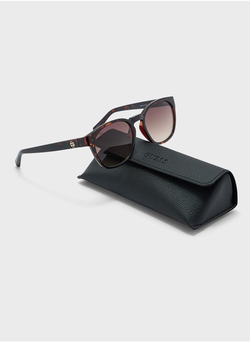 GUESS Round Shape Sunglasses  - Image 5