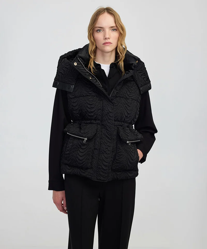 ابيكول Textured Removable Hooded Vest