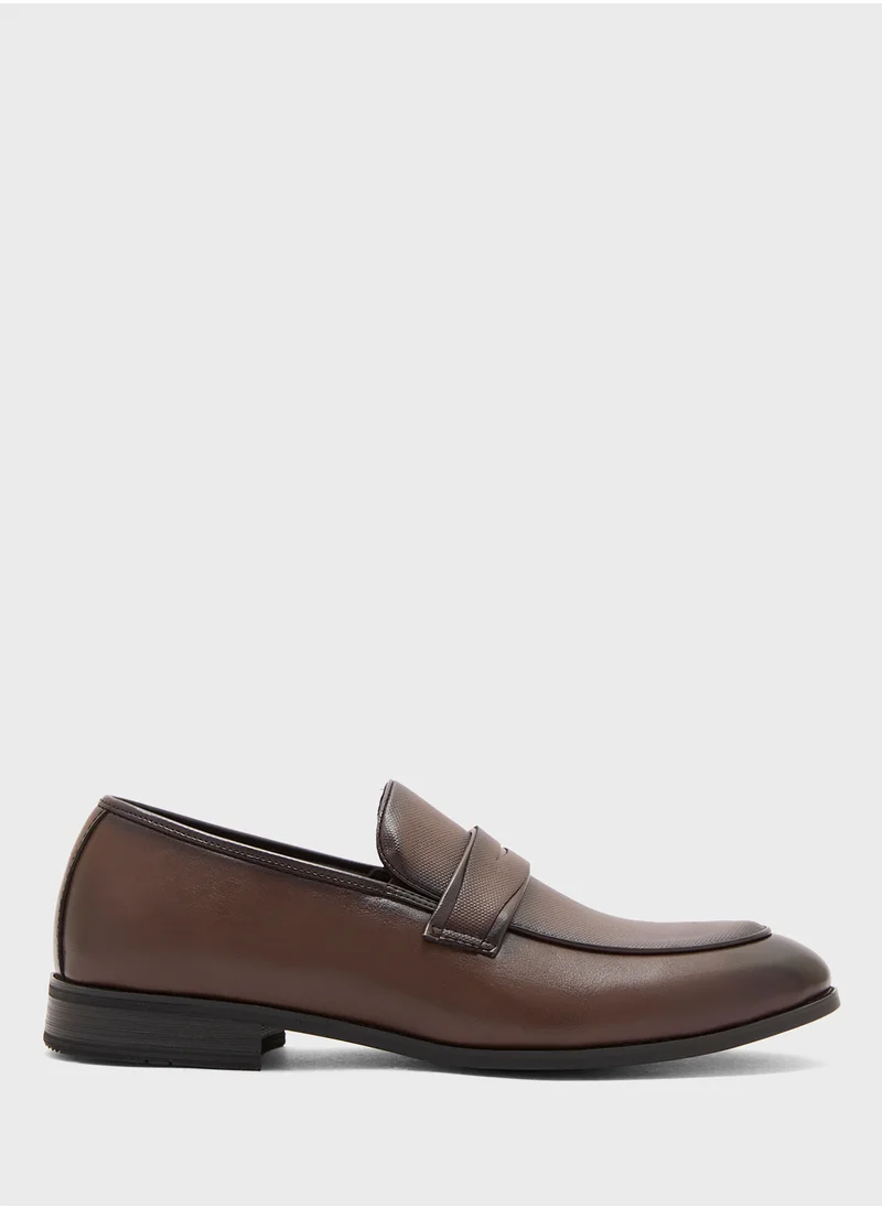 روبرت وود Chunky Sole Formal Slip Ons