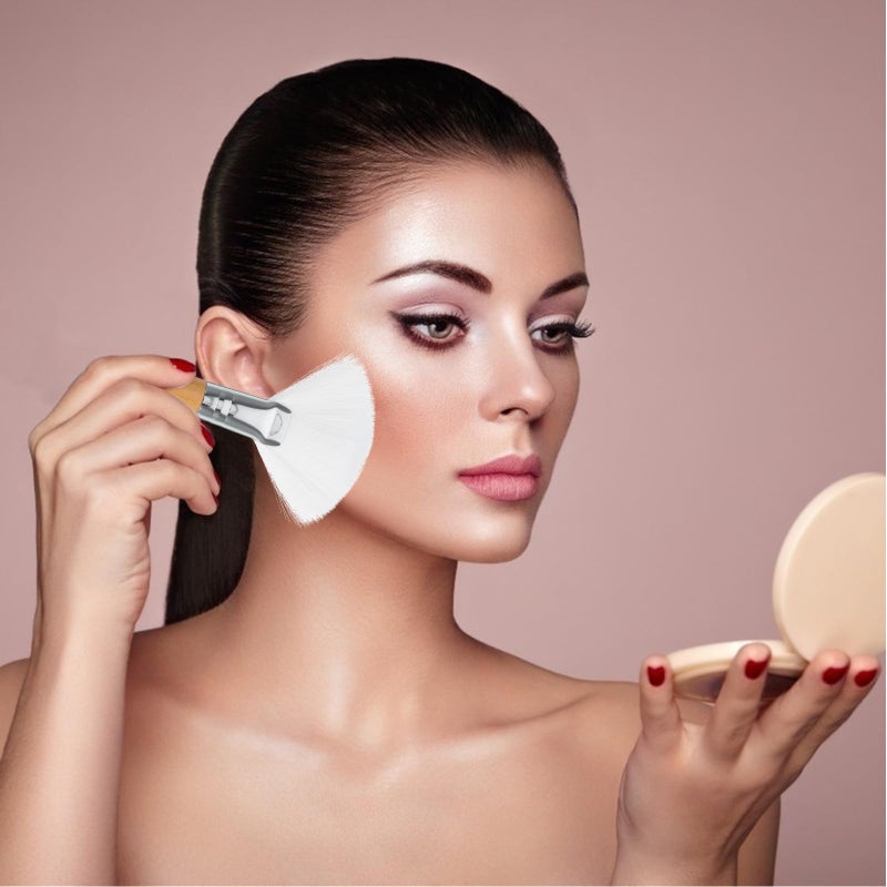 2 Pcs Soft Bristle Face Makeup Brushes For Loose Powder Setting Powder Short Handle Wood Style - Image 5