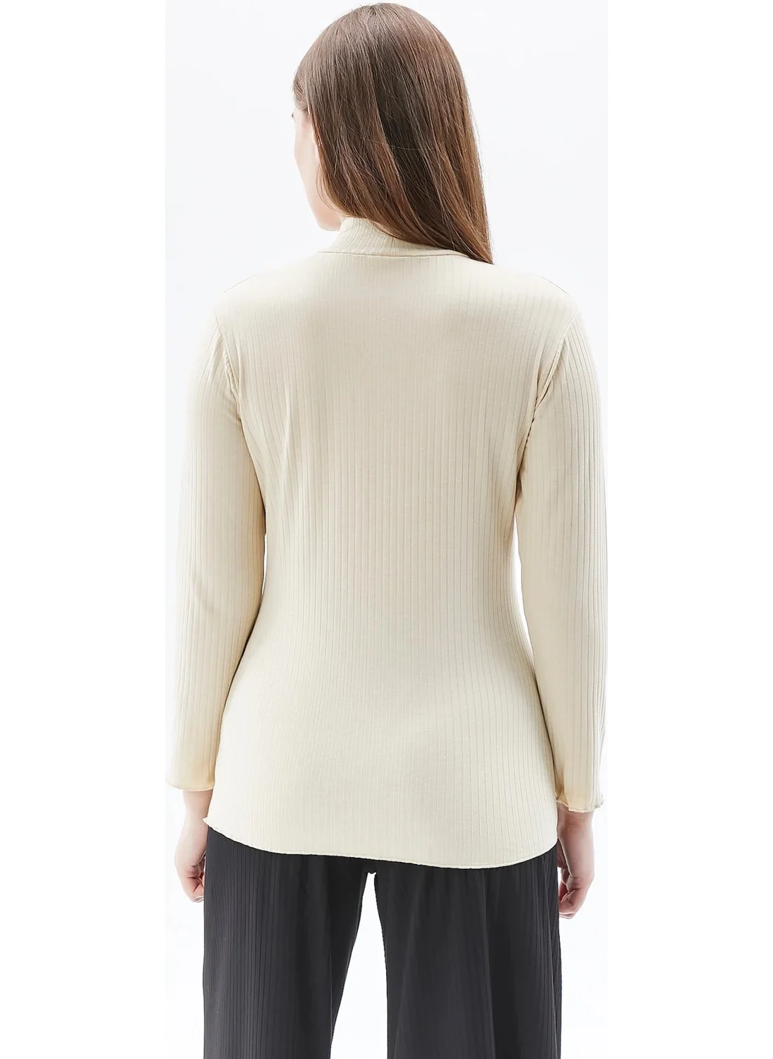 Defy's Women's Stand Collar Long Sleeve T-Shirt Ecru