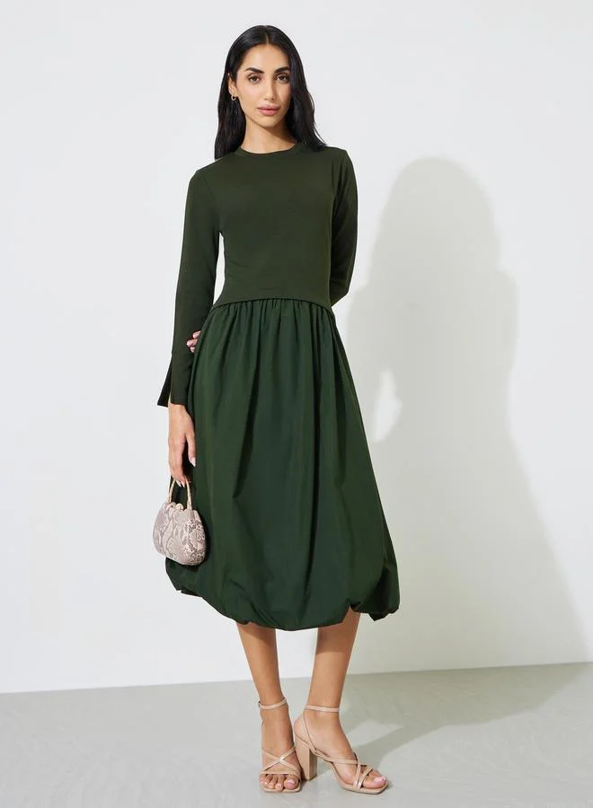 ستايلي Olive Solid Slit Sleeves A-Line Maxi Dress